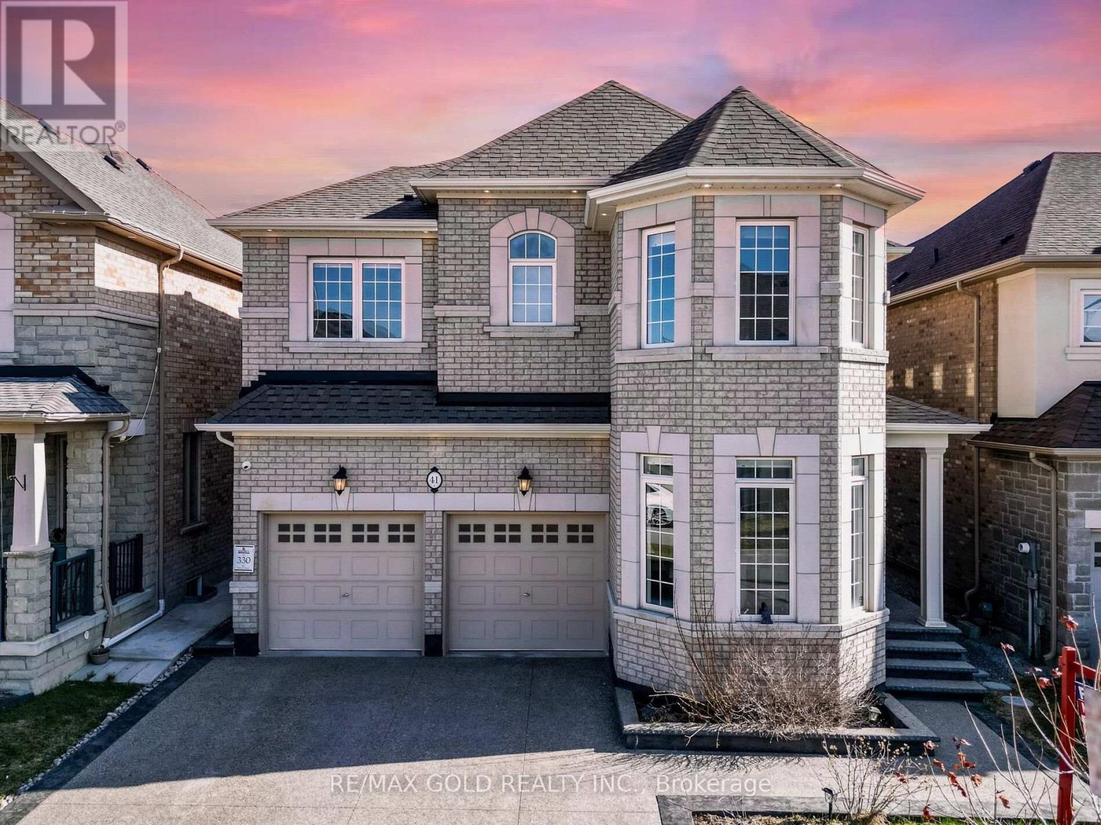 41 HOXTON ROAD, Brampton, Ontario