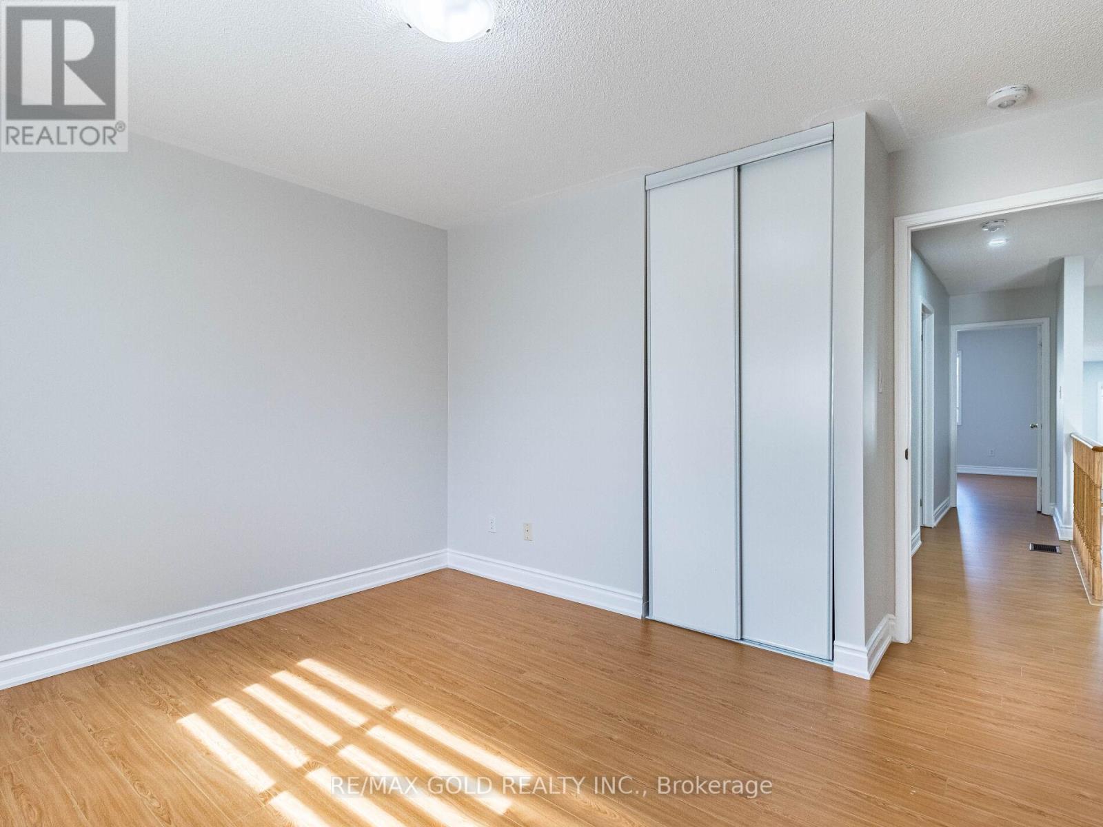 10 Chestermere Crescent, Brampton, Ontario  L7A 2A4 - Photo 36 - W12112333
