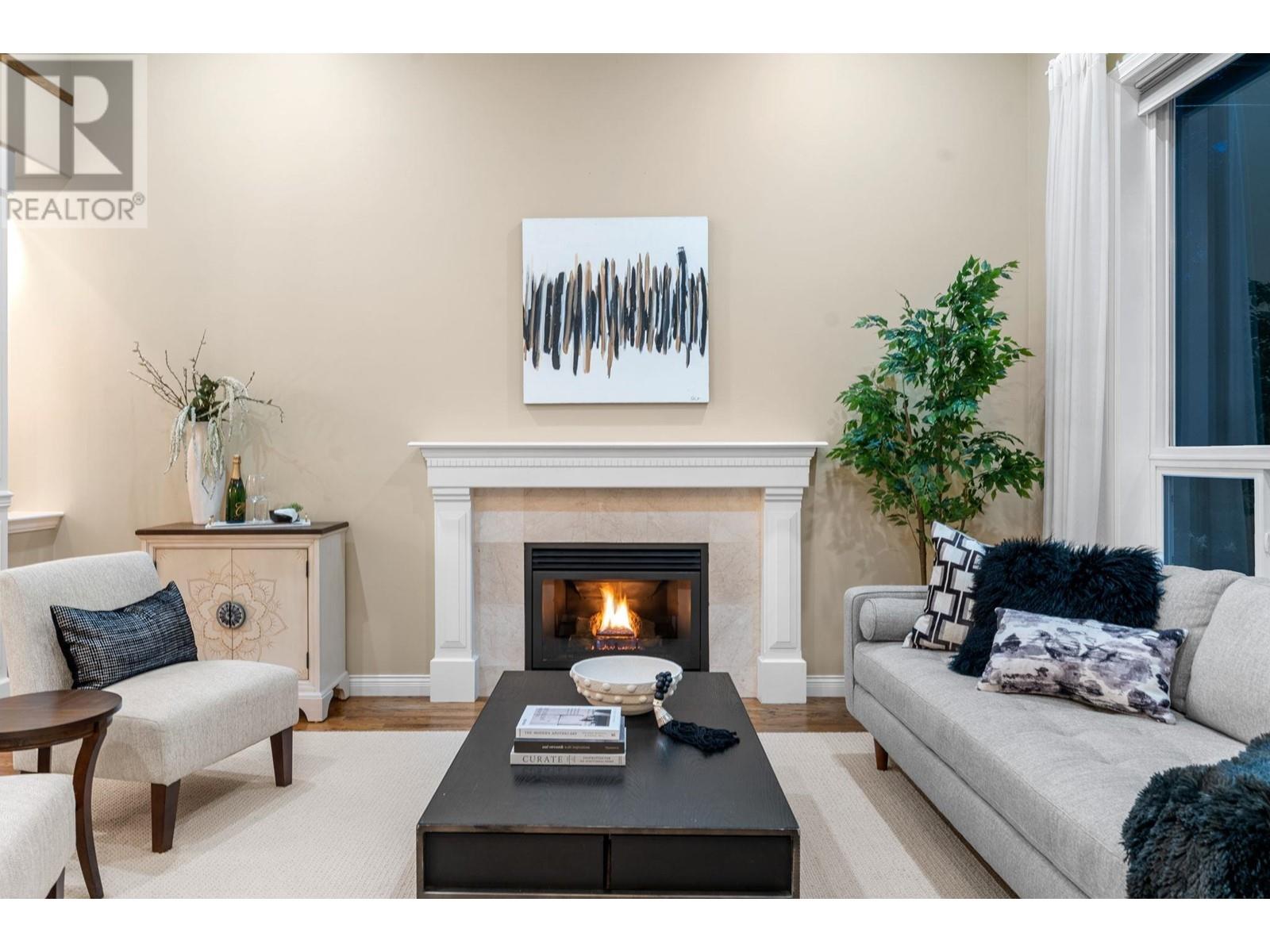 905 Porter Street, Coquitlam, British Columbia  V3J 5B9 - Photo 4 - R3006891