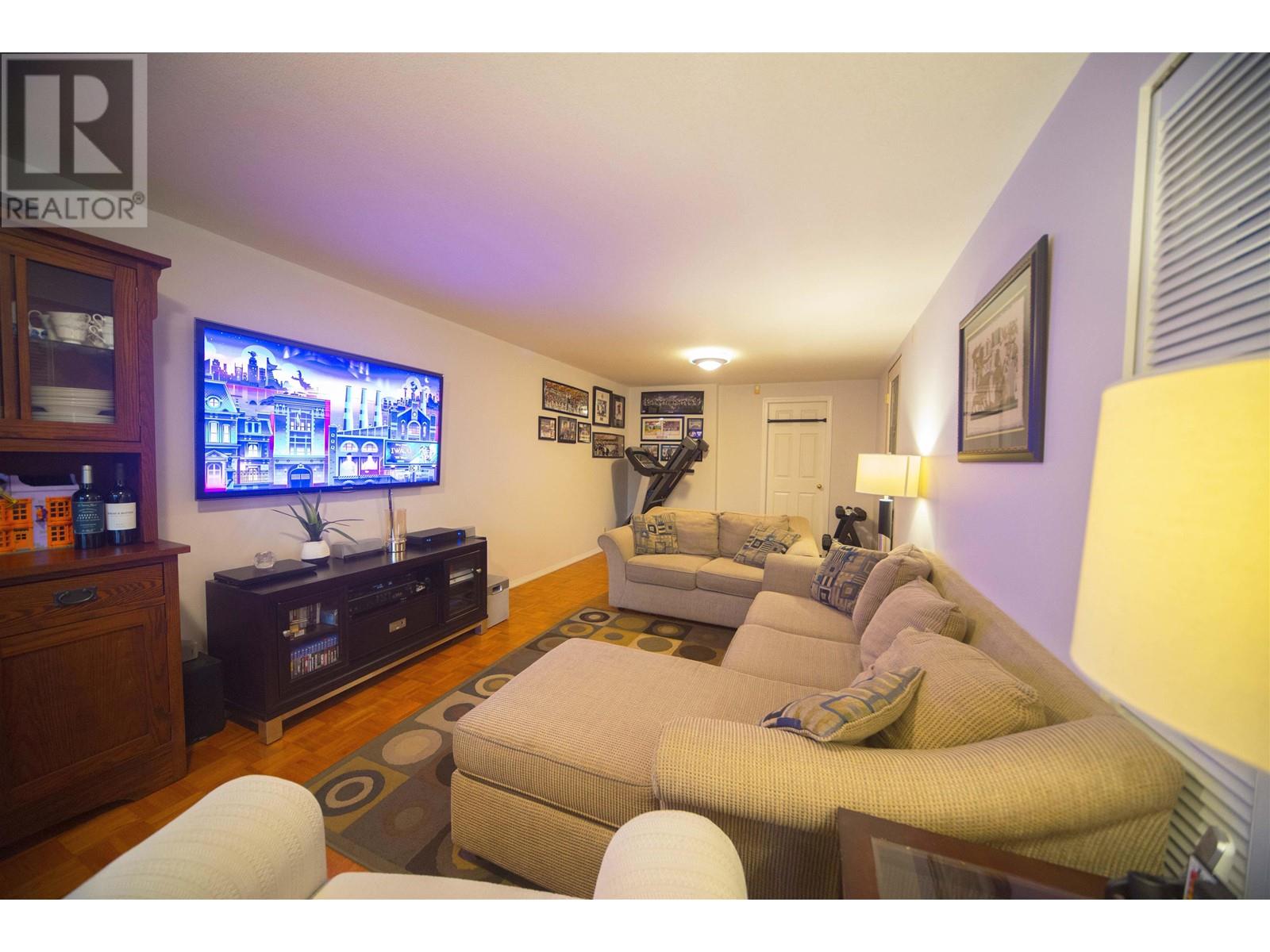 8660 Bairdmore Crescent, Richmond, British Columbia  V7C 1M7 - Photo 10 - R3006993