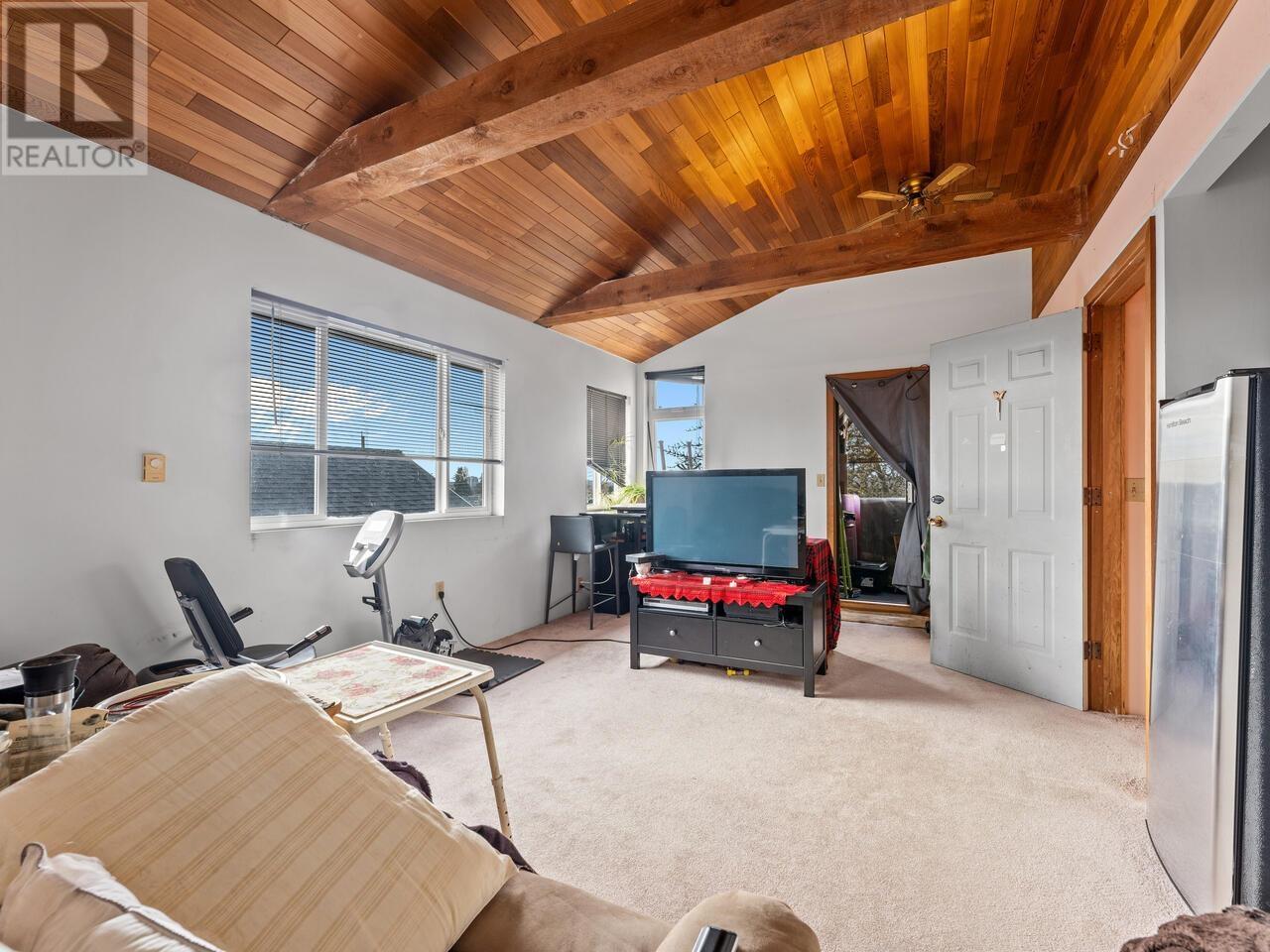 4535 Rupert Street, Vancouver, British Columbia  V5R 2J4 - Photo 13 - R3006997