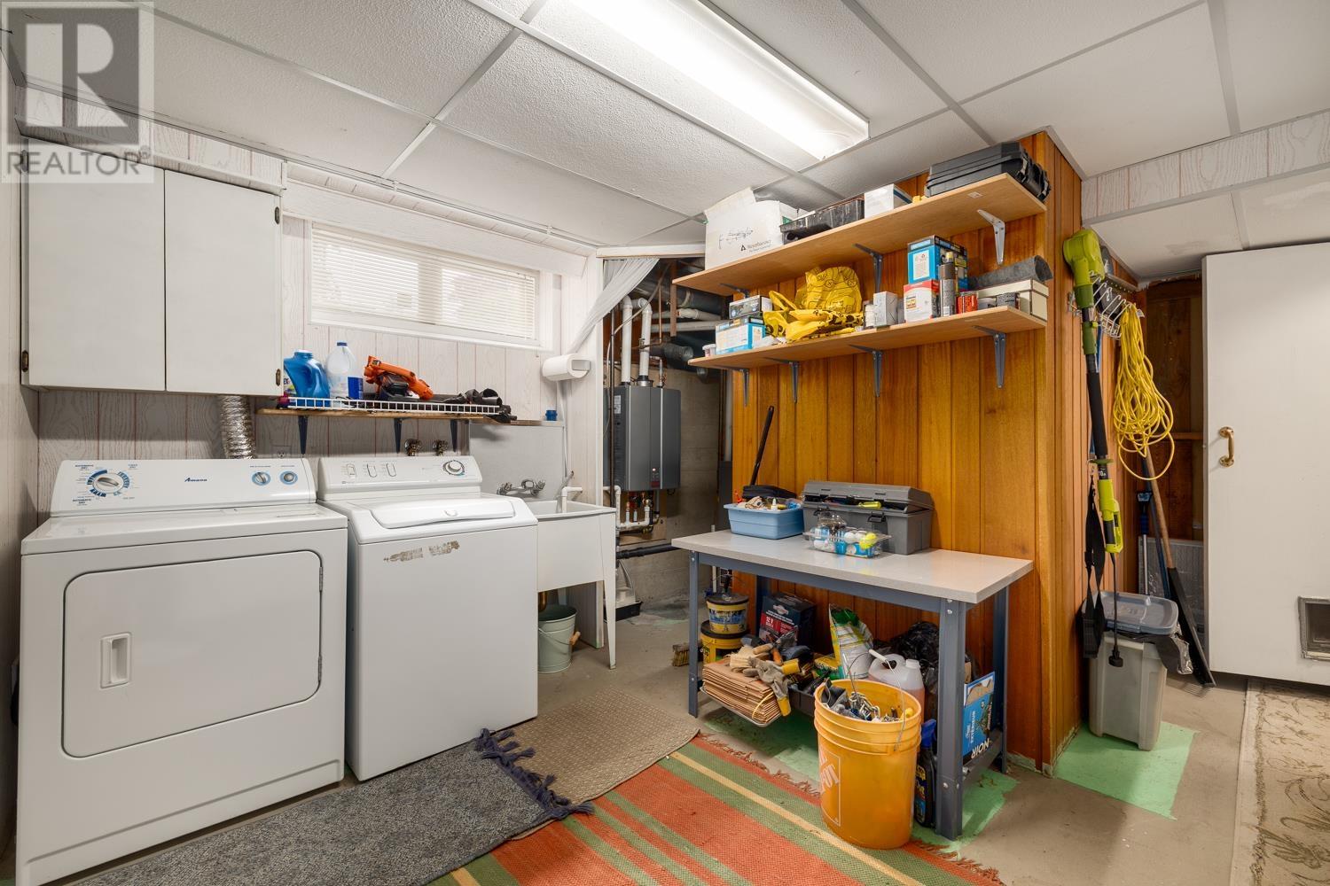 4835 Empire Drive, Burnaby, British Columbia  V5C 5P9 - Photo 28 - R3007011