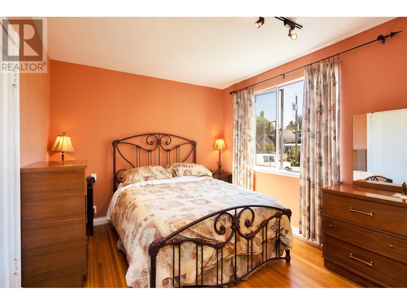3136 W 11th Avenue, Vancouver, British Columbia  V6K 2M7 - Photo 13 - R3007033