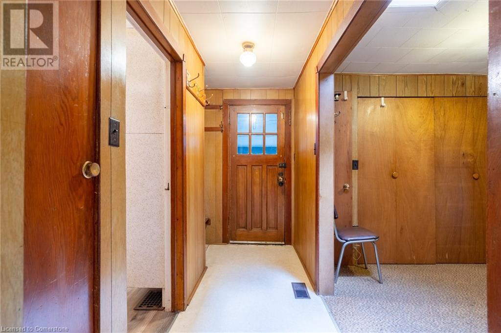 530 10th Concession Road E, Flamborough, Ontario  L0R 1H3 - Photo 14 - 40723553