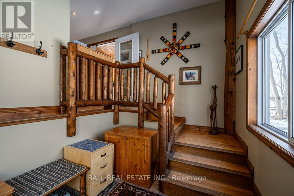 79 Hulls Road, North Kawartha, Ontario  K0L 2H0 - Photo 14 - X12018960