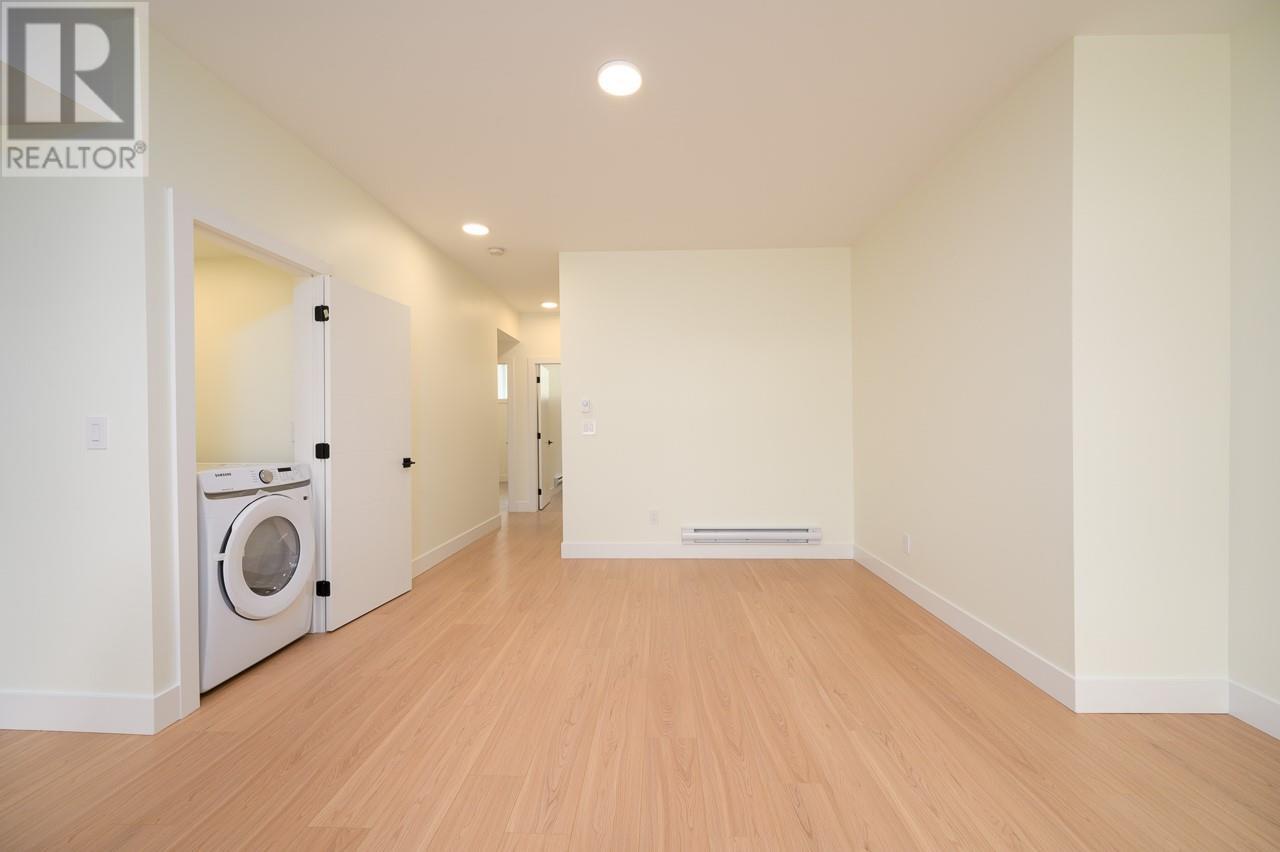 1725 Balsam Place, Kamloops, British Columbia  V2E 0E2 - Photo 35 - 10349402