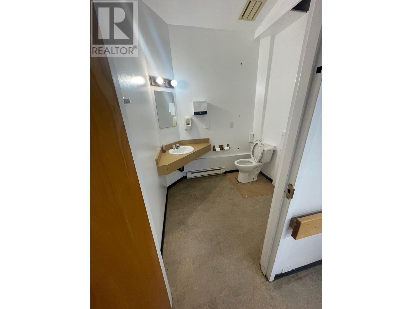 2320 78th Avenue, Grand Forks, British Columbia  V0H 1H2 - Photo 9 - 10349416