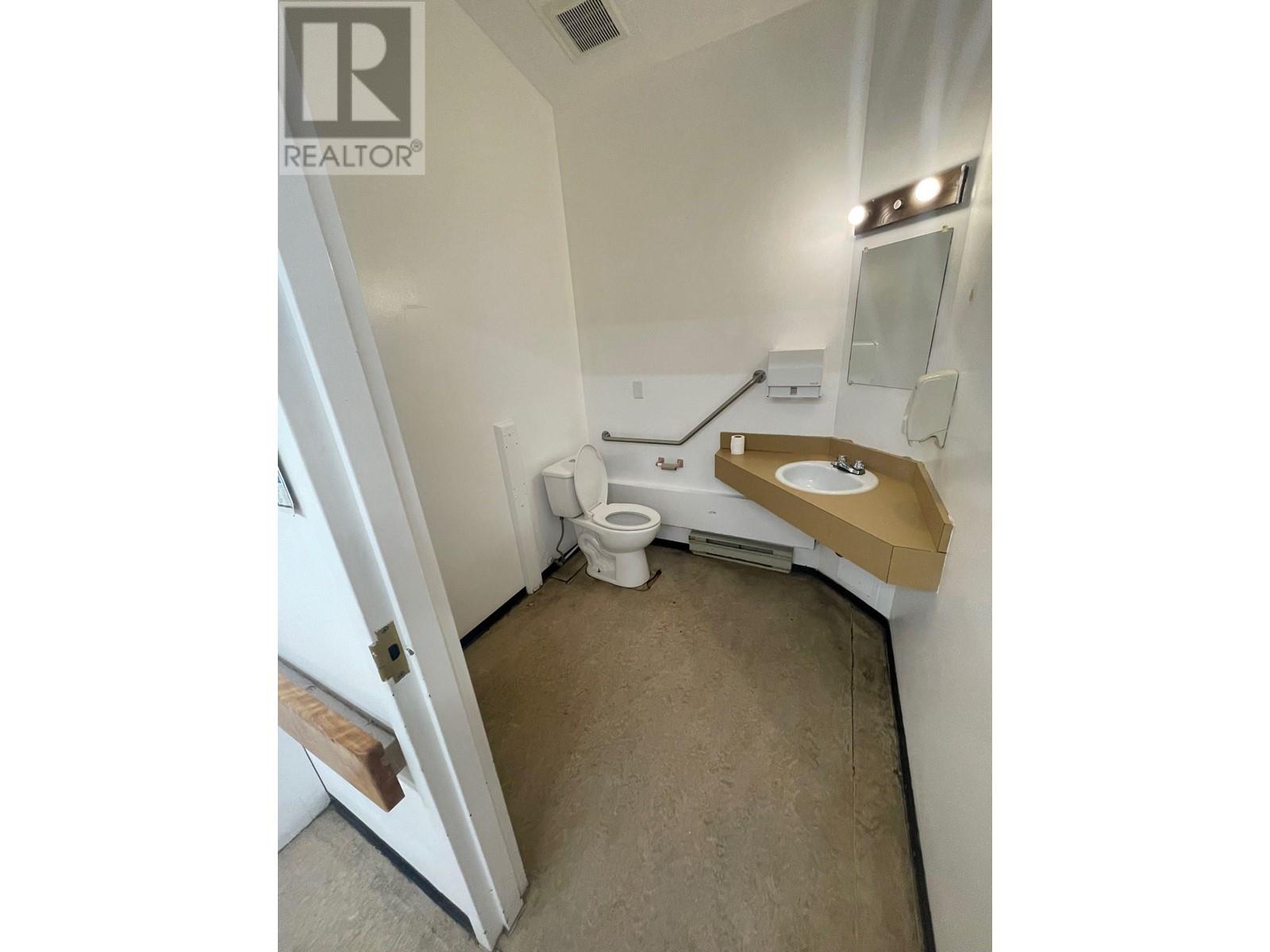 2320 78th Avenue, Grand Forks, British Columbia  V0H 1H2 - Photo 10 - 10349416