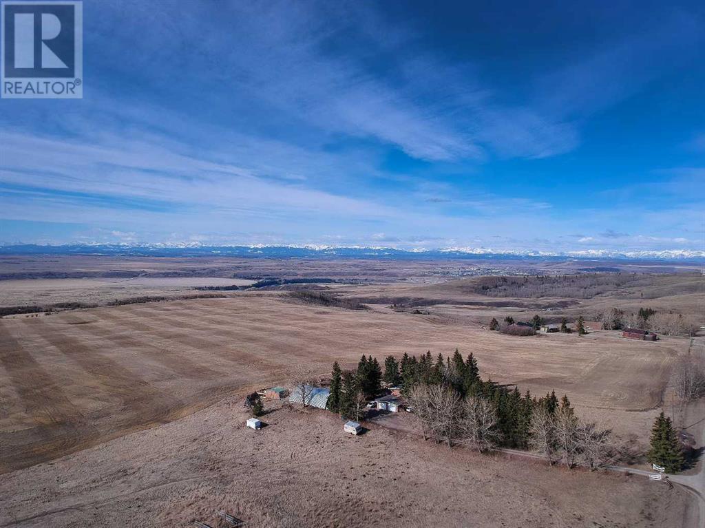 34024 Township Road 260, Rural Rocky View County, Alberta  T4C 1A2 - Photo 1 - A2180825