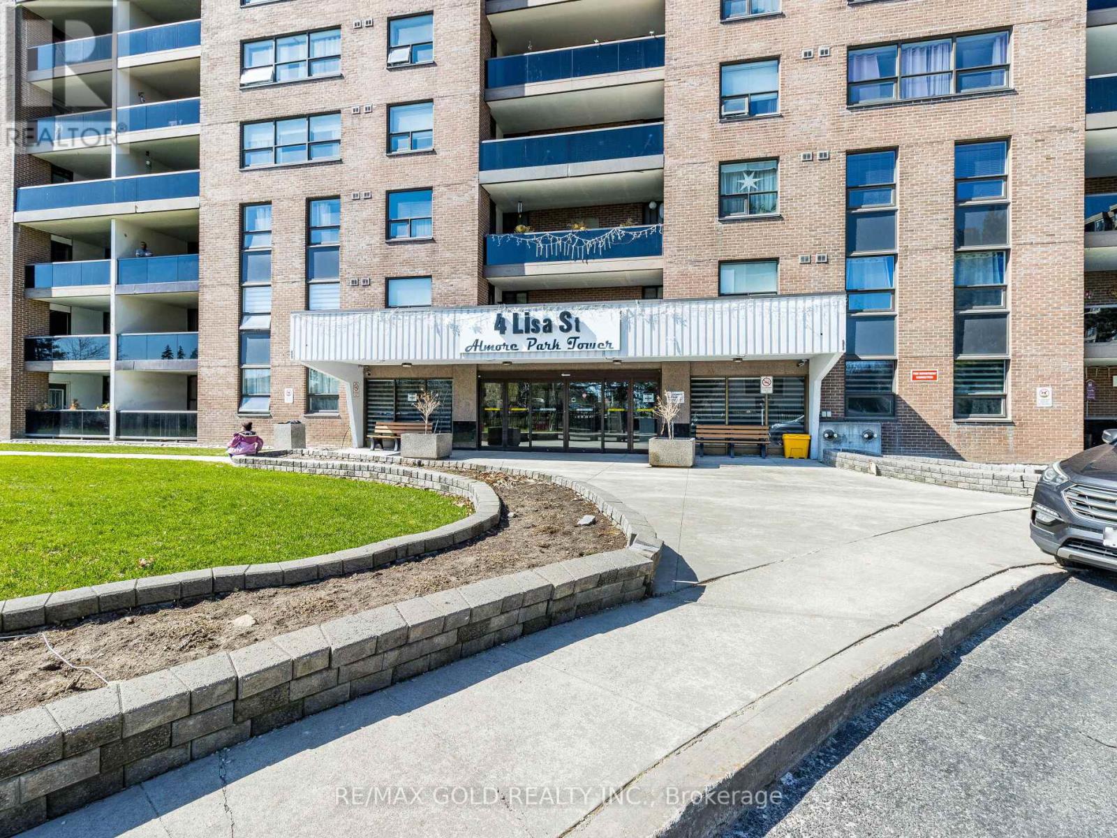 610 - 4 Lisa Street, Brampton, Ontario  L6T 4B6 - Photo 4 - W12110034