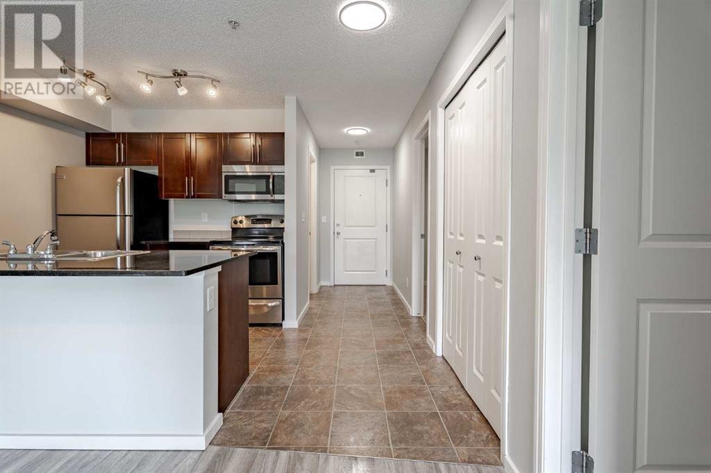 Property at 8307, 403 Mackenzie Way SW image 4