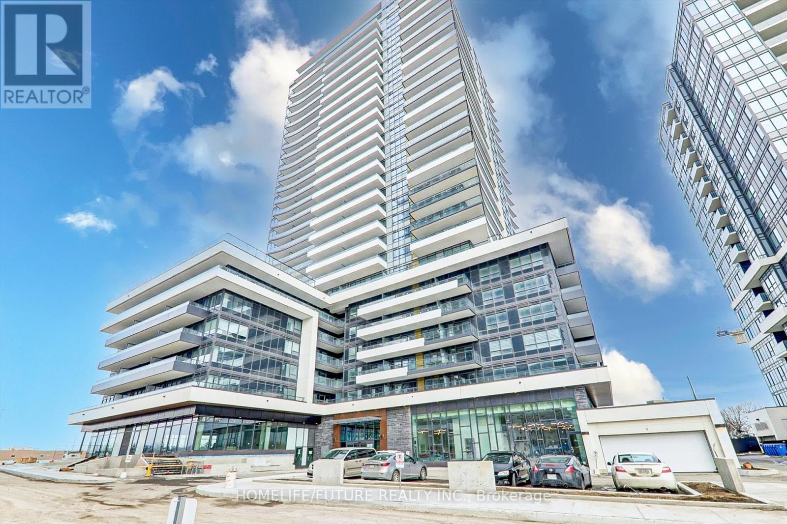 705 - 1455 Celebration Drive, Pickering, Ontario  L1W 0C3 - Photo 1 - E12173982