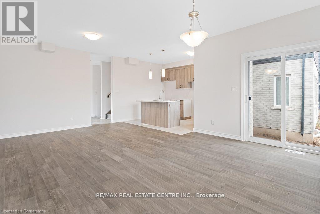 103 Mclaughlin Street, Welland, Ontario  L3B 0J9 - Photo 9 - 40733422