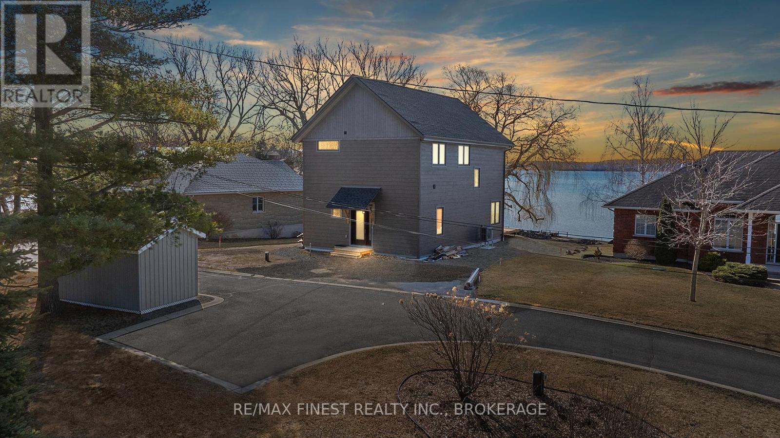 113 WILLOWBANK ROAD E, gananoque, Ontario