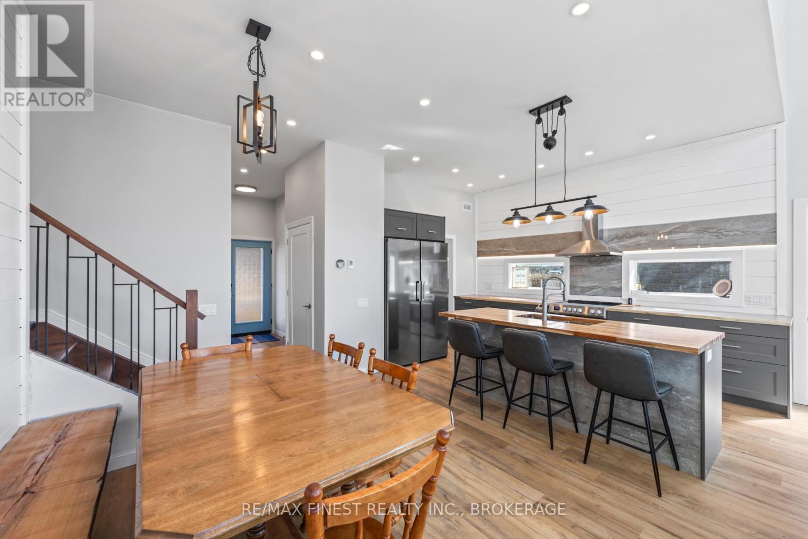 113 Willowbank Road E, Gananoque, Ontario  K7G 2V5 - Photo 24 - X12174172