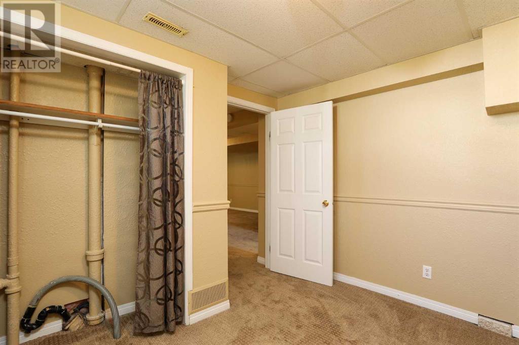 626 11 Street N, Lethbridge, Alberta  T1H 2E7 - Photo 30 - A2221939