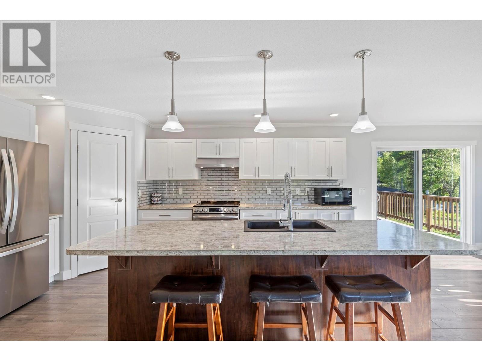 Property at 3530 Carre Road image 3