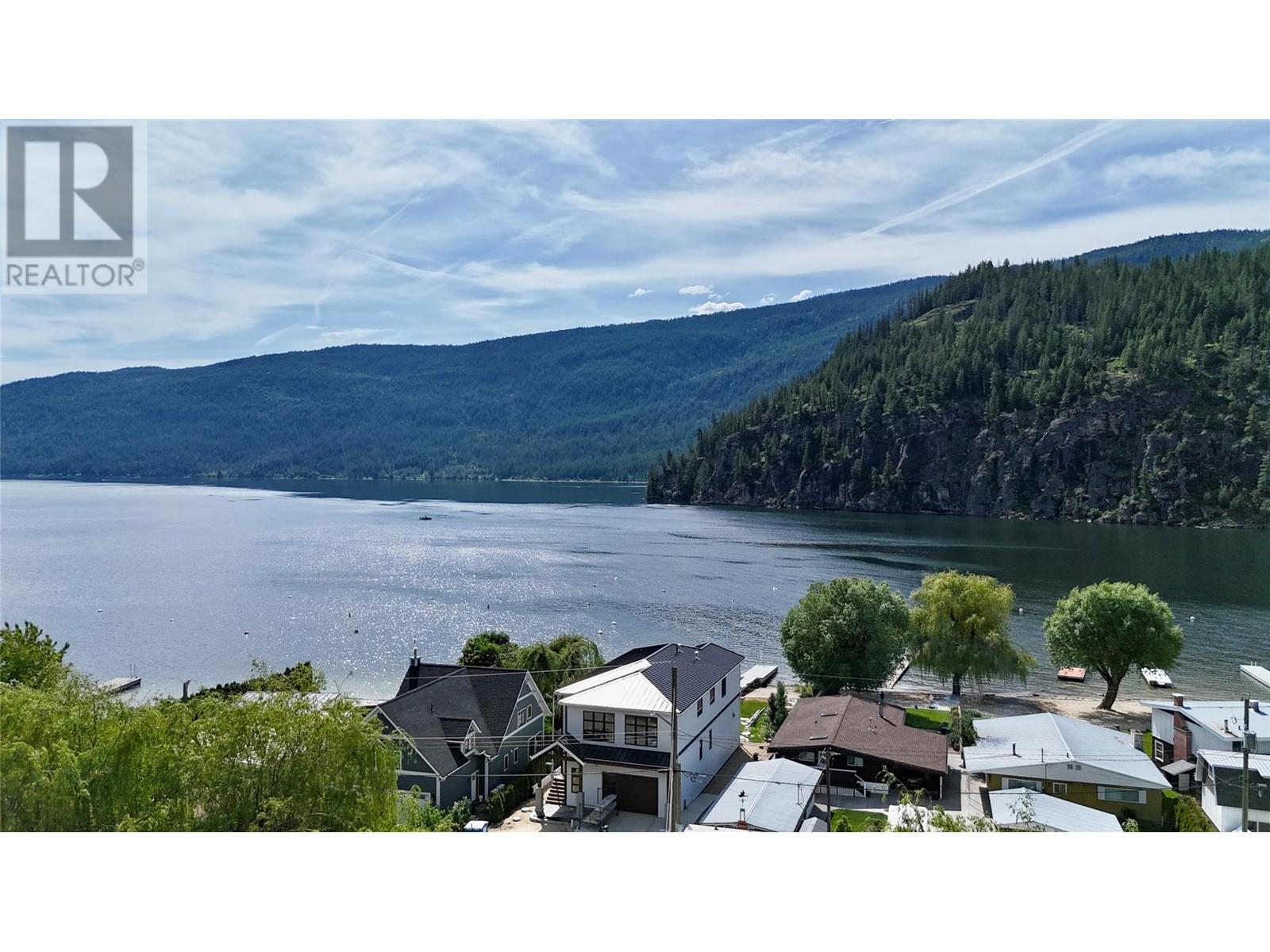 Photo 6 at 8932 Swanshore Road, Sicamous, Swansea Point Photo 6 at 8932 Swanshore Road, Sicamous, Swansea Point