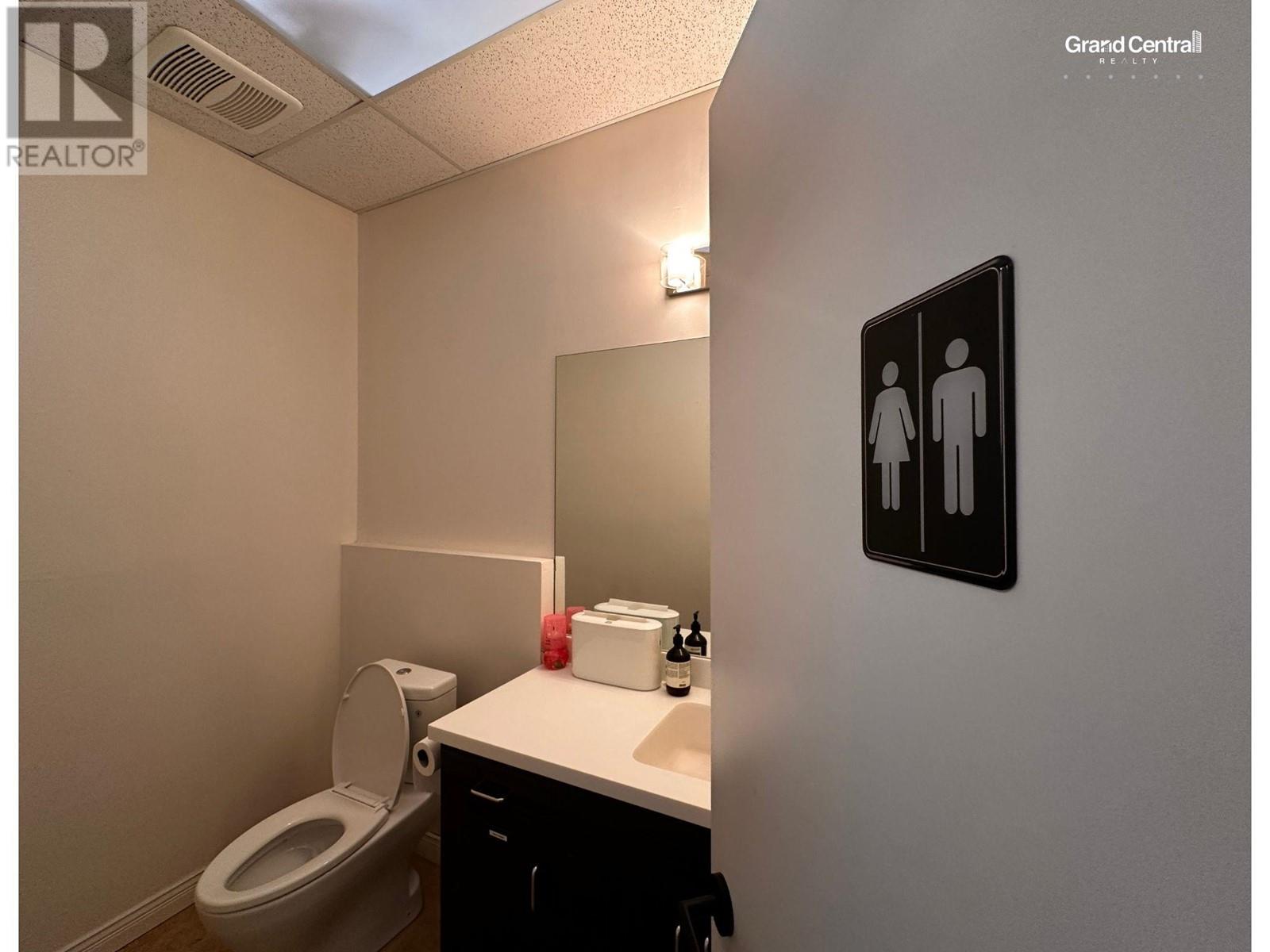 3261 W Broadway, Vancouver, British Columbia  V6K 2H5 - Photo 8 - C8069430