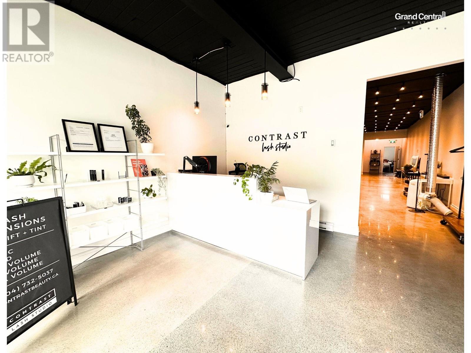 3261 W Broadway, Vancouver, British Columbia  V6K 2H5 - Photo 5 - C8069430