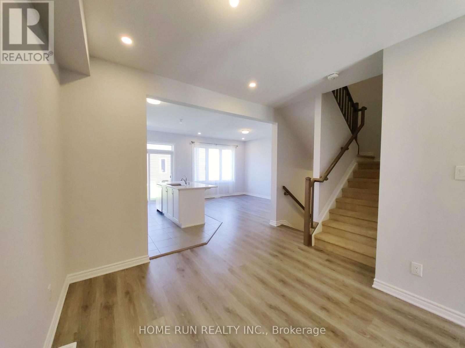 58 Lentago Avenue, Ottawa, Ontario  K2J 7A1 - Photo 17 - X12174085