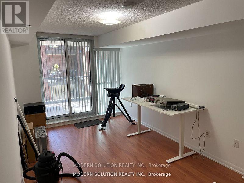344 - 36 Via Bagnato, Toronto, Ontario  M6A 0B7 - Photo 8 - W12174030