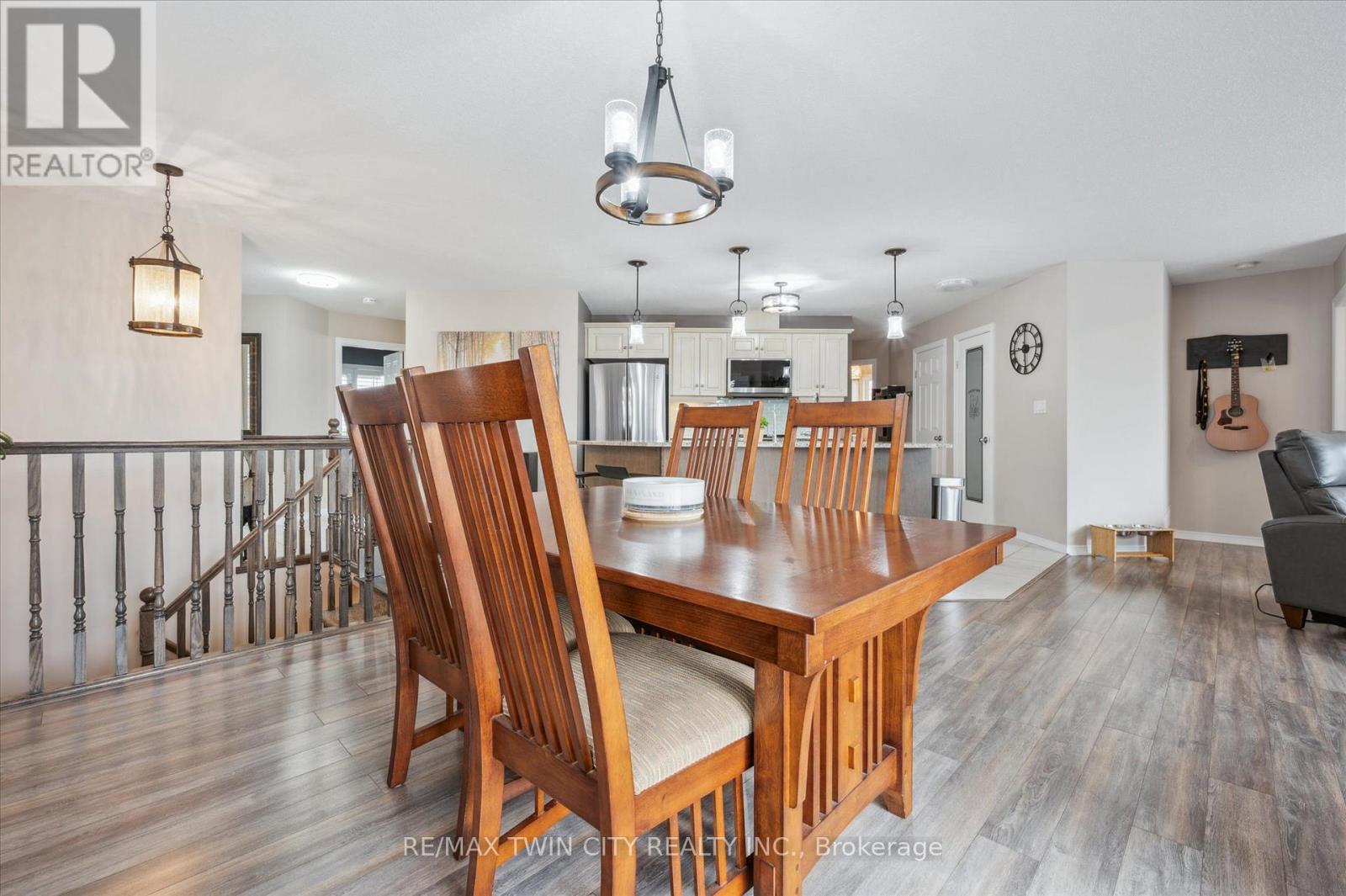 112 English Crescent, Blandford-Blenheim (Plattsville), Ontario  N0J 1S0 - Photo 16 - X12173984