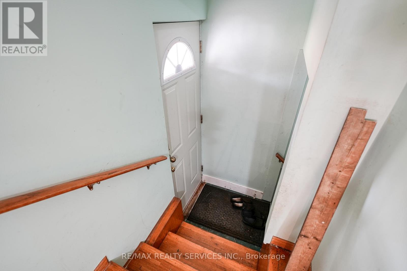24 Norlan Avenue, London East, Ontario  N5W 5P1 - Photo 17 - X12174036