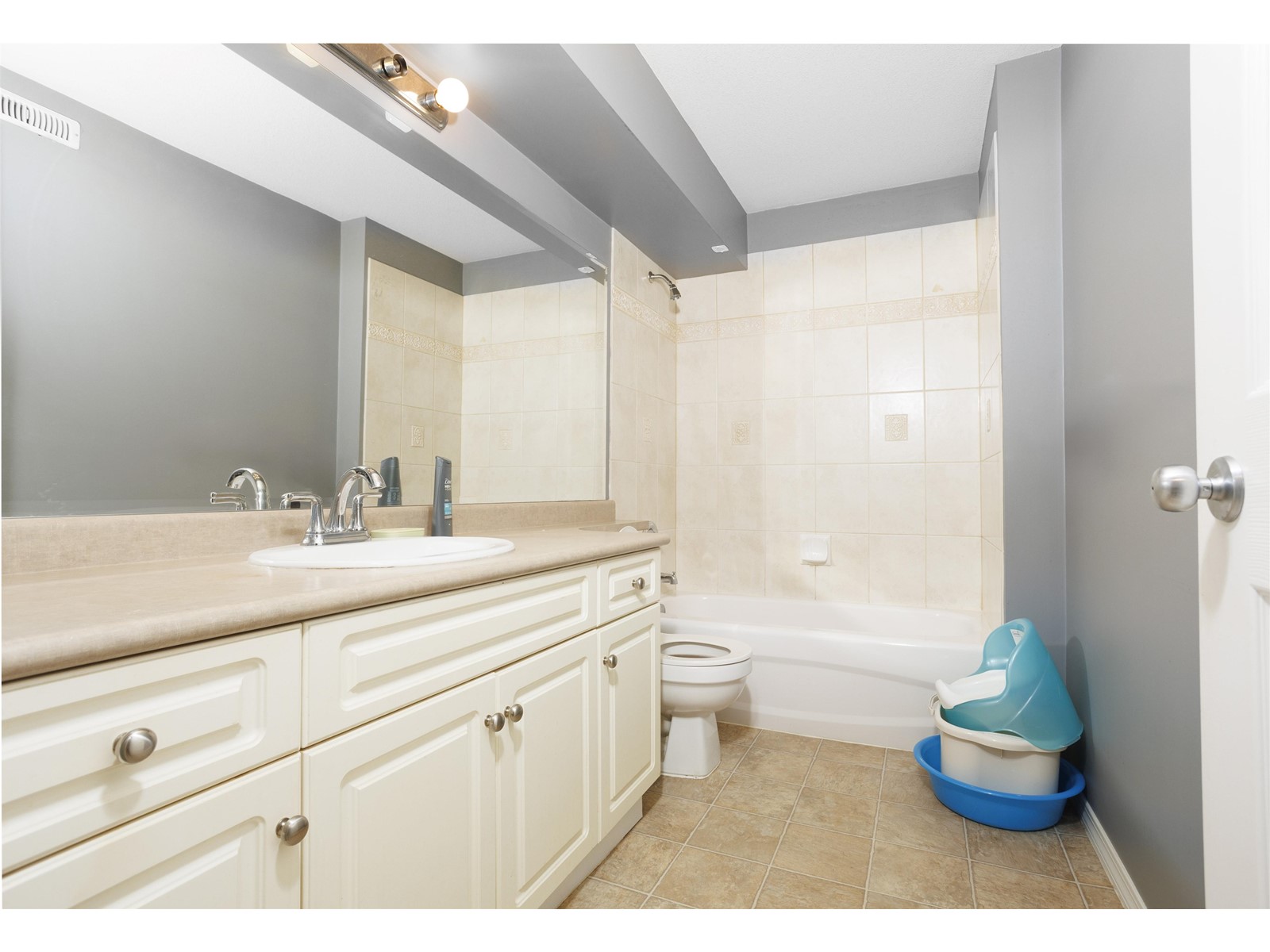 3428 Rosemary Heights Drive, Surrey, British Columbia  V3Z 2L3 - Photo 18 - R3006754