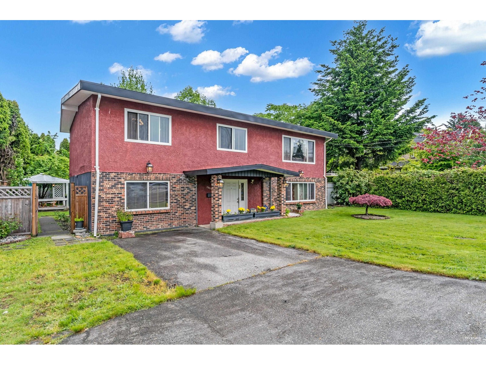 12955 102 Avenue, Surrey, British Columbia  V3T 1N1 - Photo 3 - R3007122