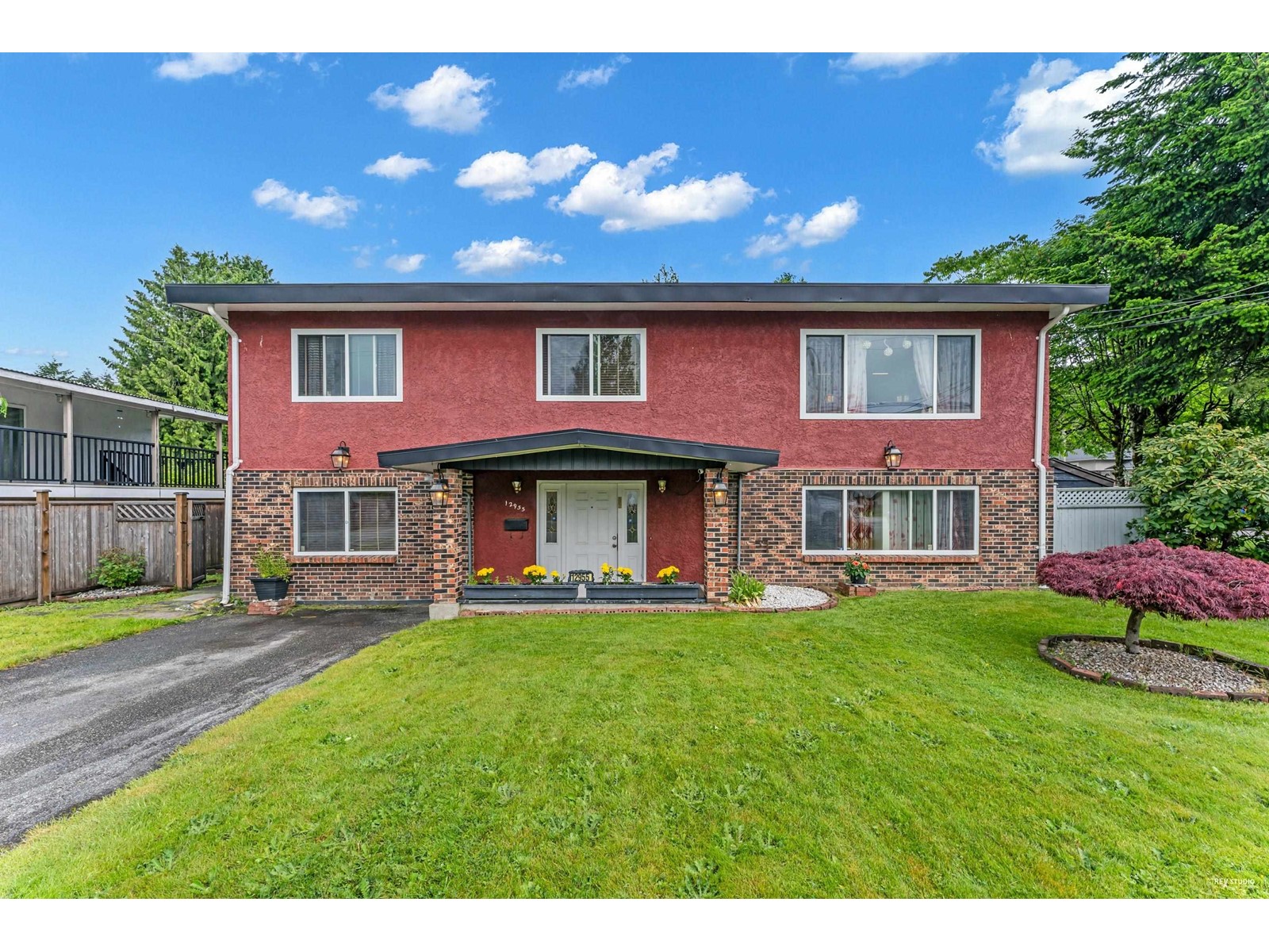 12955 102 Avenue, Surrey, British Columbia  V3T 1N1 - Photo 1 - R3007122