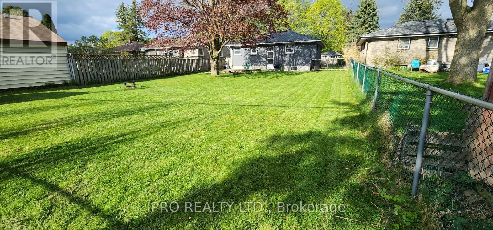 189 Goddard Boulevard, London East, Ontario  N5W 4Z9 - Photo 25 - X12173649