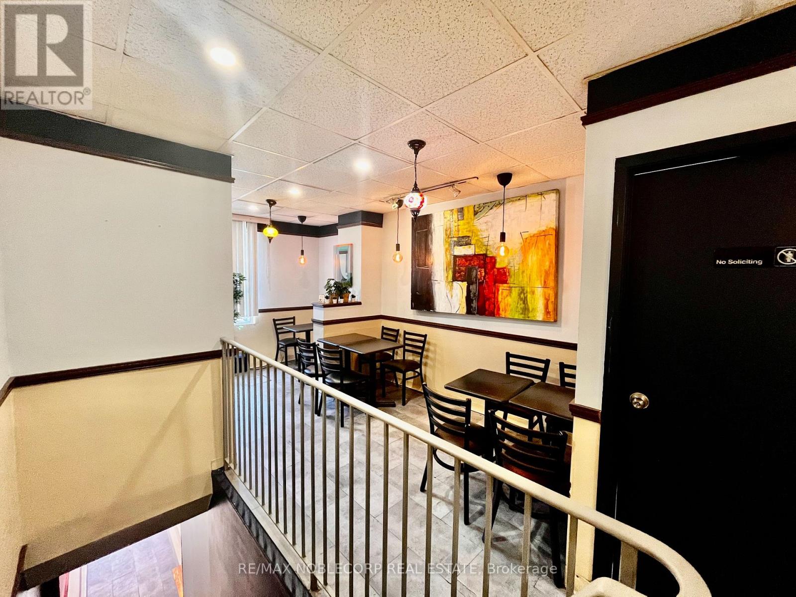 656 Spadina Avenue, Toronto, Ontario  M5S 2H7 - Photo 13 - C12174038