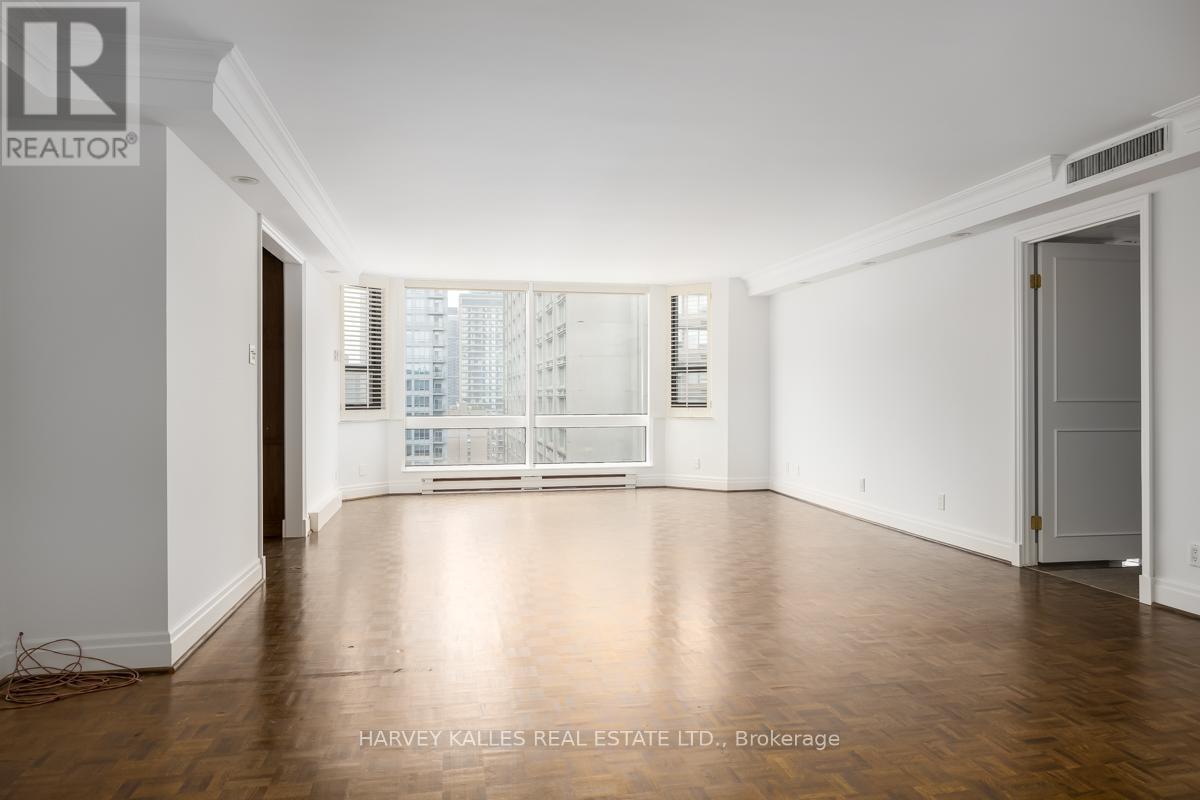 2103 - 1166 Bay Street, Toronto, Ontario  M5S 2X8 - Photo 4 - C12174047