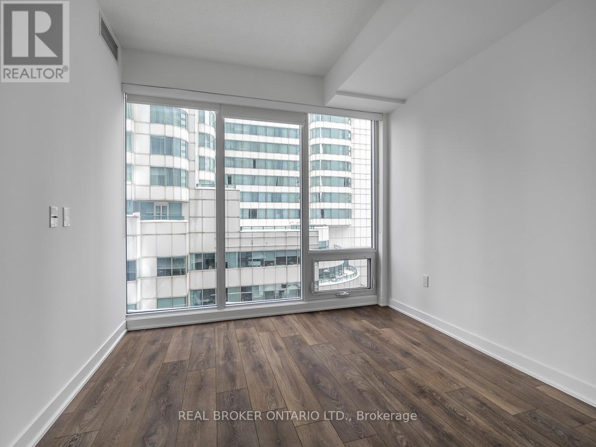 1207 - 125 Blue Jays Way, Toronto, Ontario  M5V 0N5 - Photo 21 - C12174076