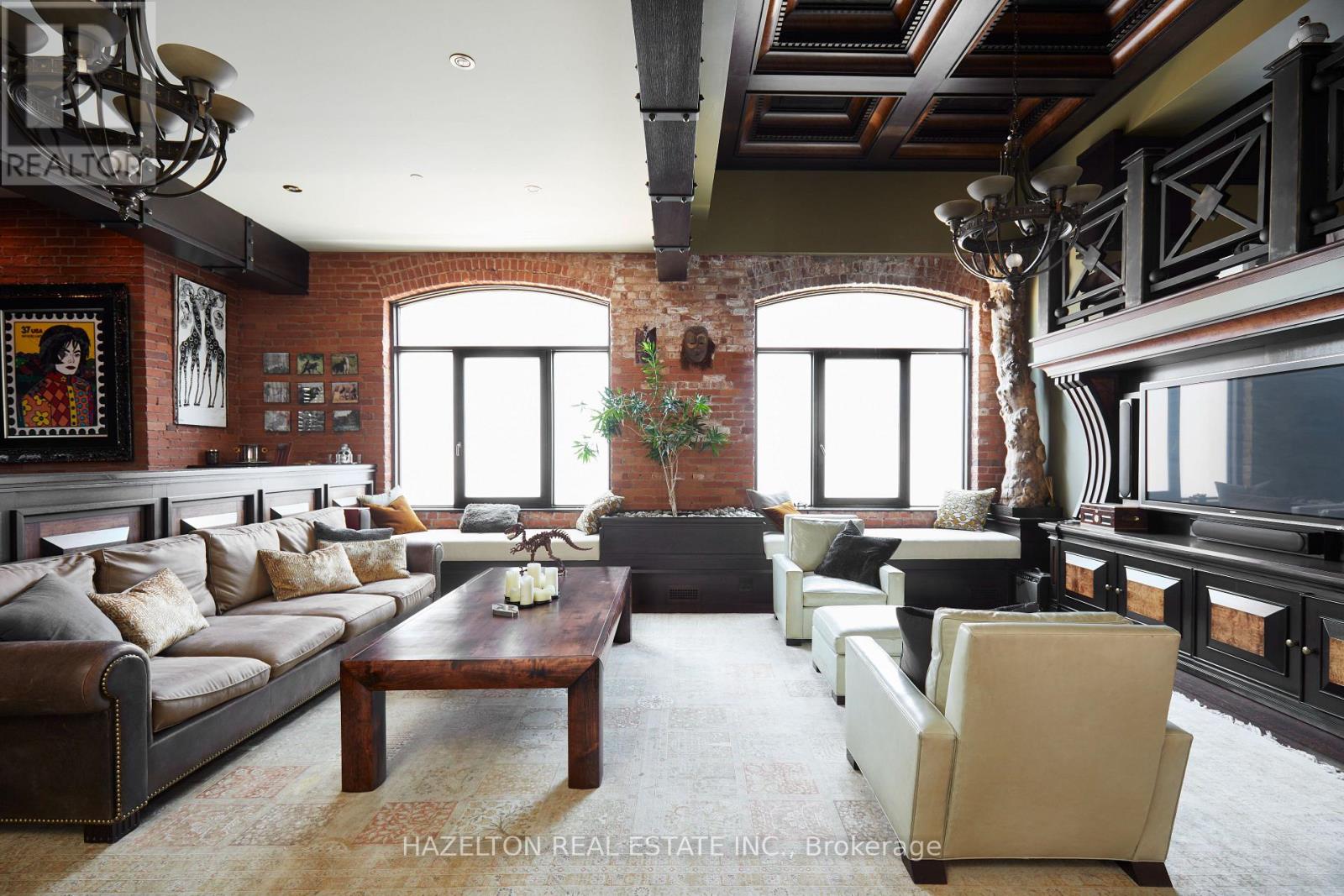 501 - 468 WELLINGTON STREET, Toronto, Ontario