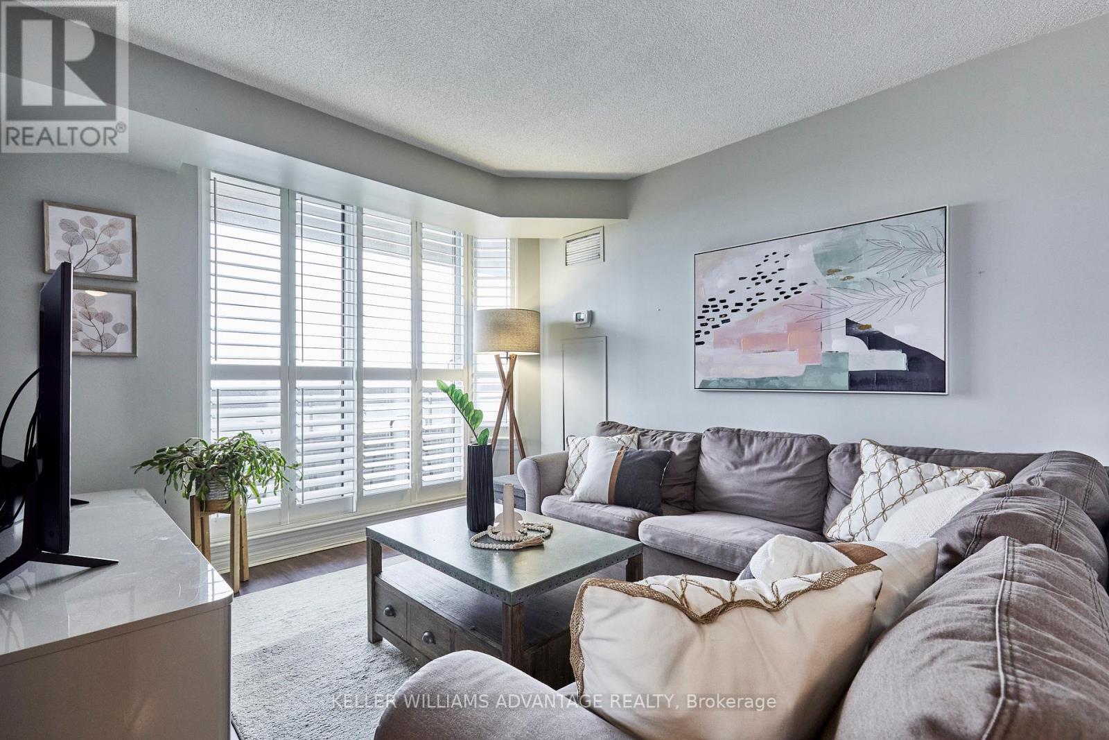 1106 - 1700 Eglinton Avenue E, Toronto, Ontario  M4A 2X4 - Photo 1 - C12174133