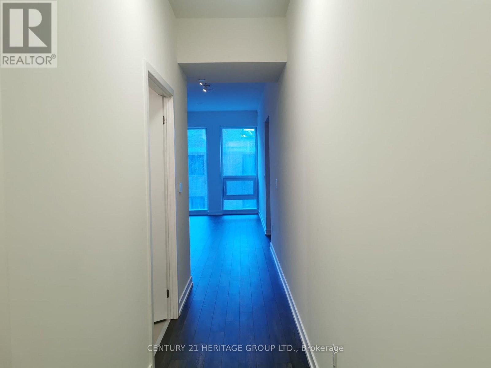 504 - 89 Church Street, Toronto, Ontario  M5C 2G3 - Photo 3 - C12174170