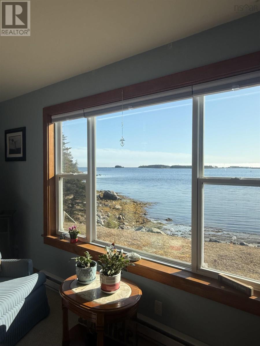96 East Side Bickerton Road, Port Bickerton, Nova Scotia  B0J 1A0 - Photo 21 - 202506626