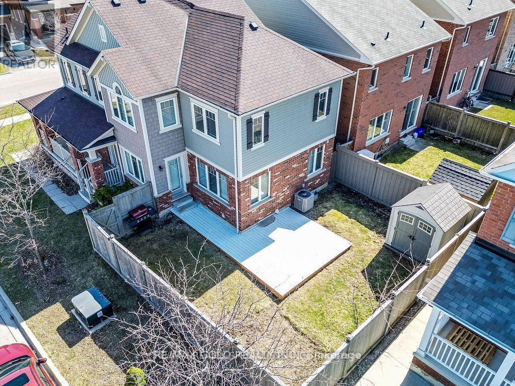 103 Miracle Trail, Brampton (Northwest Brampton), Ontario  L7A 0Y9 - Photo 38 - W12143164