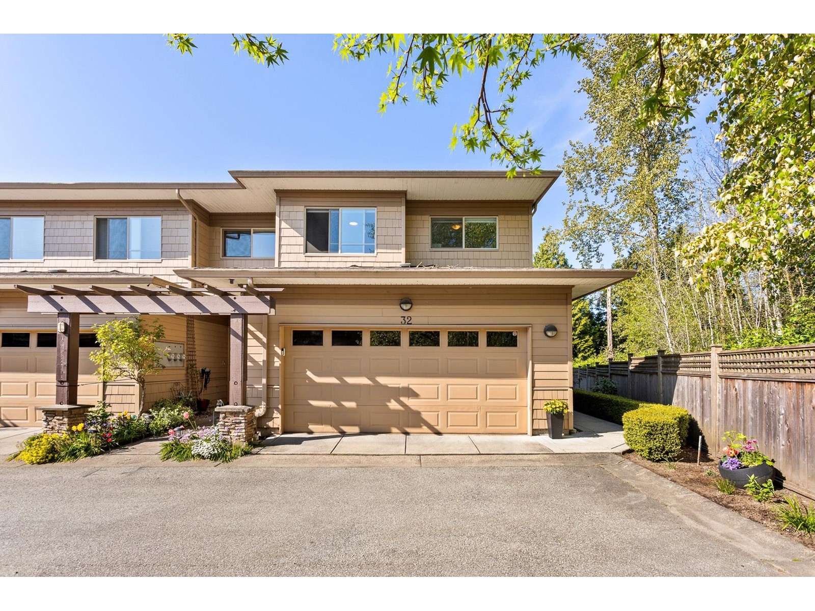 32 16655 64 Avenue, Surrey, British Columbia  V3S 3V1 - Photo 1 - R2994748