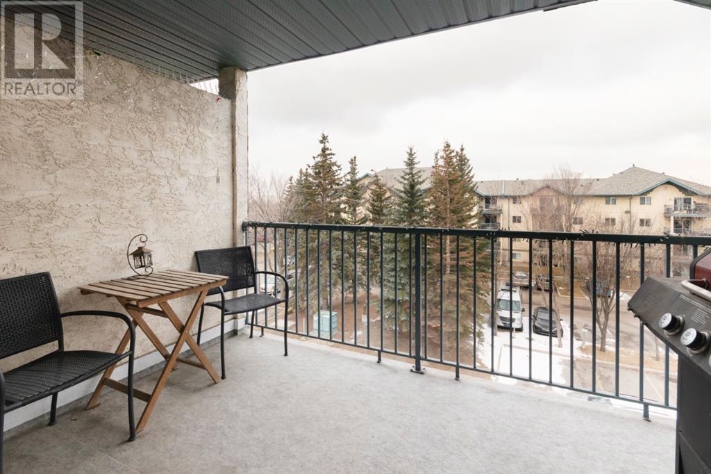 402, 21 Dover Point Se, Calgary, Alberta  T2B 3K4 - Photo 25 - A2203823