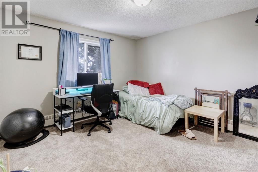 402, 21 Dover Point Se, Calgary, Alberta  T2B 3K4 - Photo 20 - A2203823