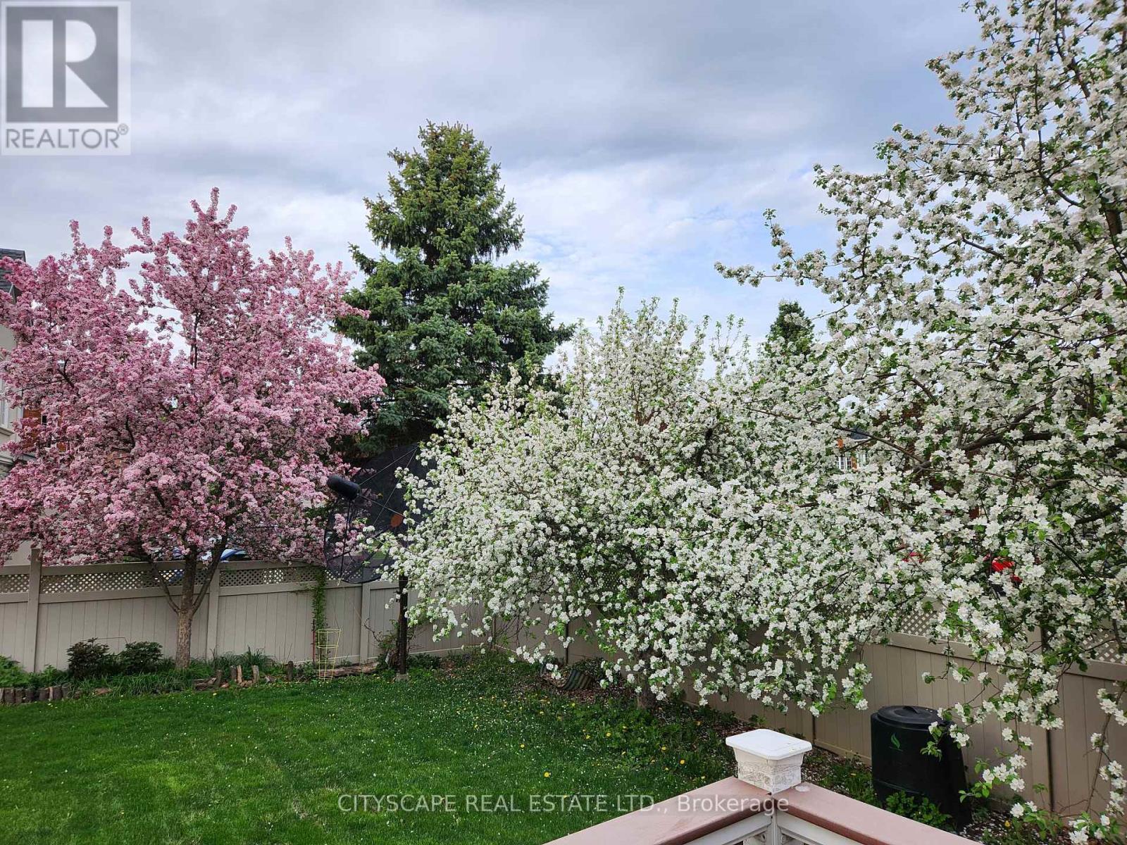 406 Weldrick Road E, Richmond Hill, Ontario  L4B 2M8 - Photo 39 - N12174068