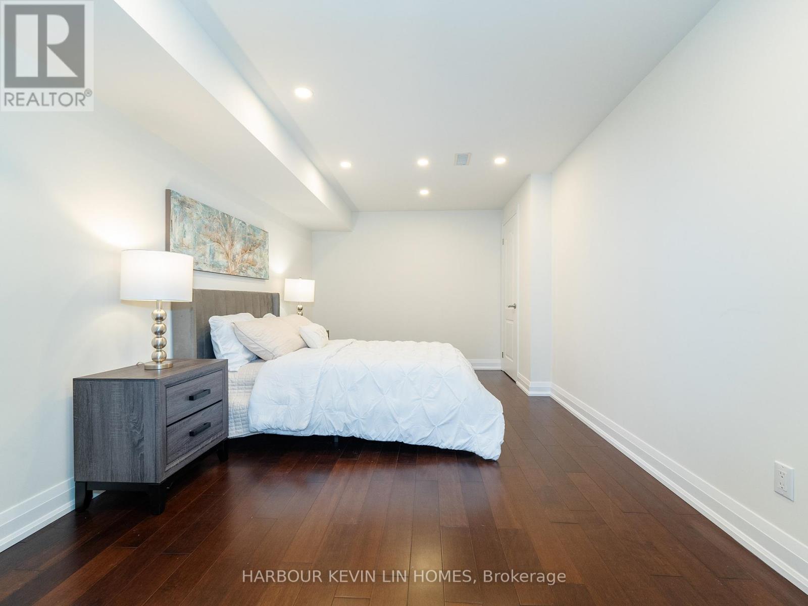 249 Boake Trail, Richmond Hill, Ontario  L4B 4B4 - Photo 45 - N12174115
