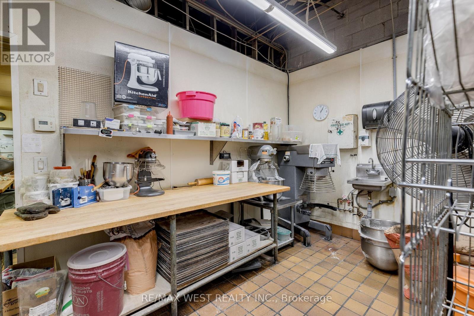 7287 Yonge Street, Markham, Ontario  L3T 2A9 - Photo 14 - N12174116