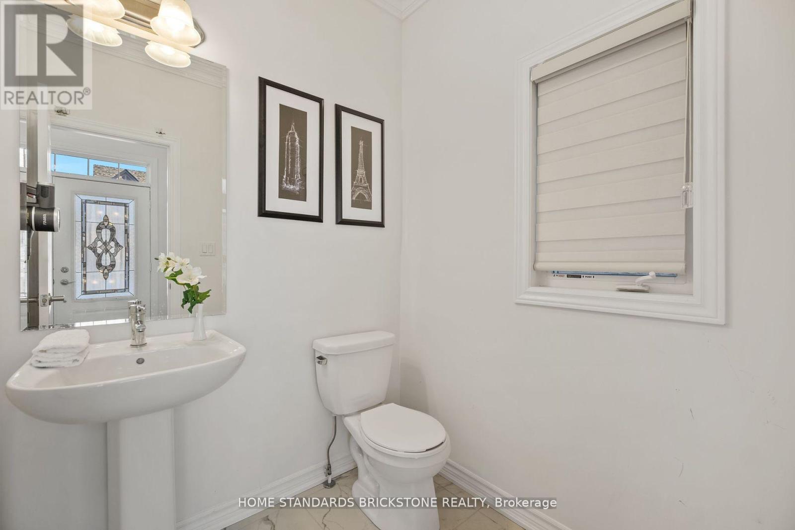 287 Danny Wheeler Boulevard, Georgina, Ontario  L4P 0J7 - Photo 5 - N12174148