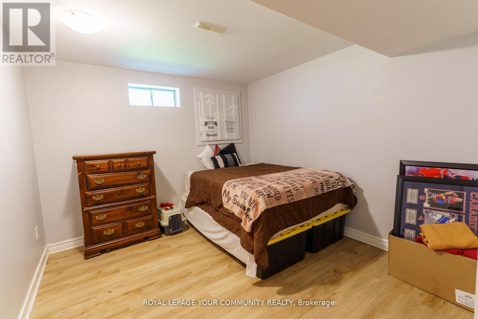 6 Oakmeadow Boulevard, Georgina, Ontario  L4P 3L1 - Photo 22 - N12159466