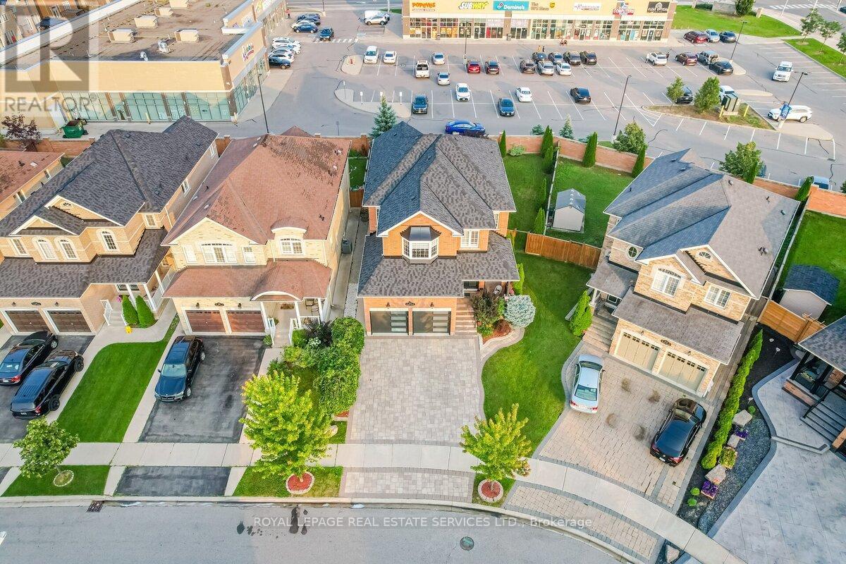 30 Messina Avenue, Brampton, Ontario  L6Y 0M8 - Photo 40 - W12174103