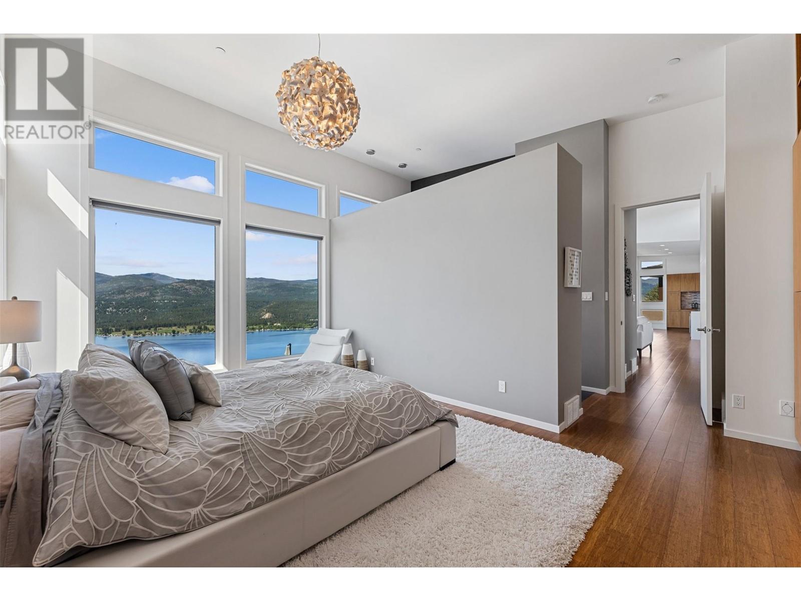 8900 Hampshire Crescent, Vernon, British Columbia  V1H 2K9 - Photo 32 - 10348263
